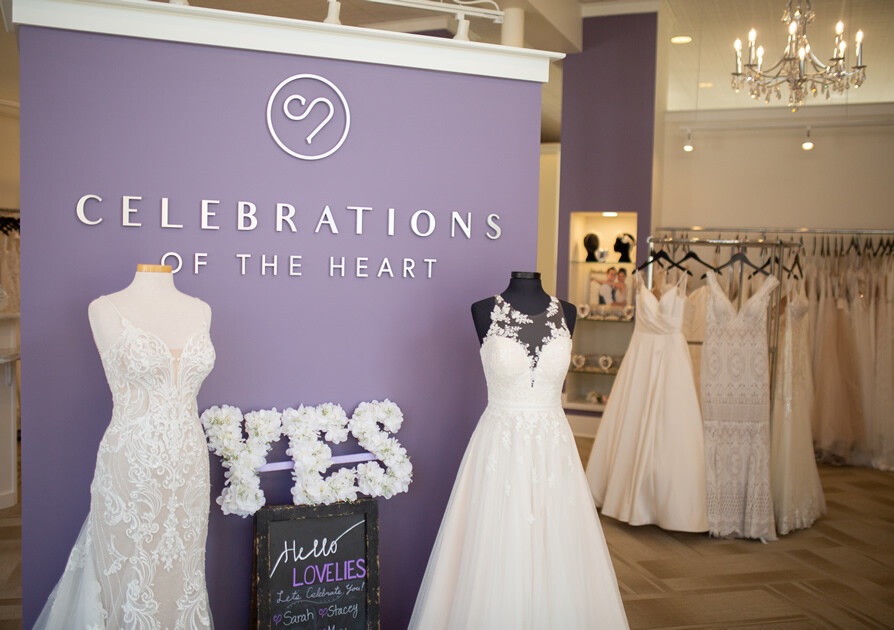 Bridal gowns &quot;Yes&quot; wall